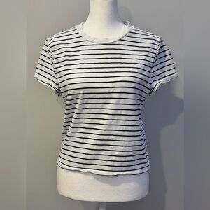 Abercrombie & Fitch Essentials Baby Tee